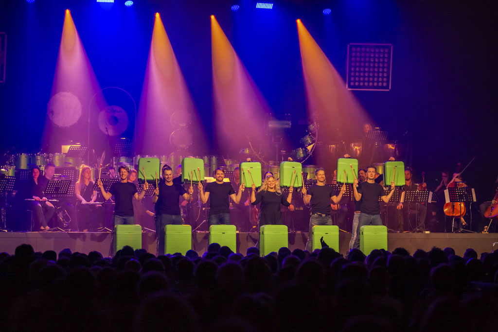 Konzertbühne im Scheinwerferlicht. Veranstaltungsfotograf Münster